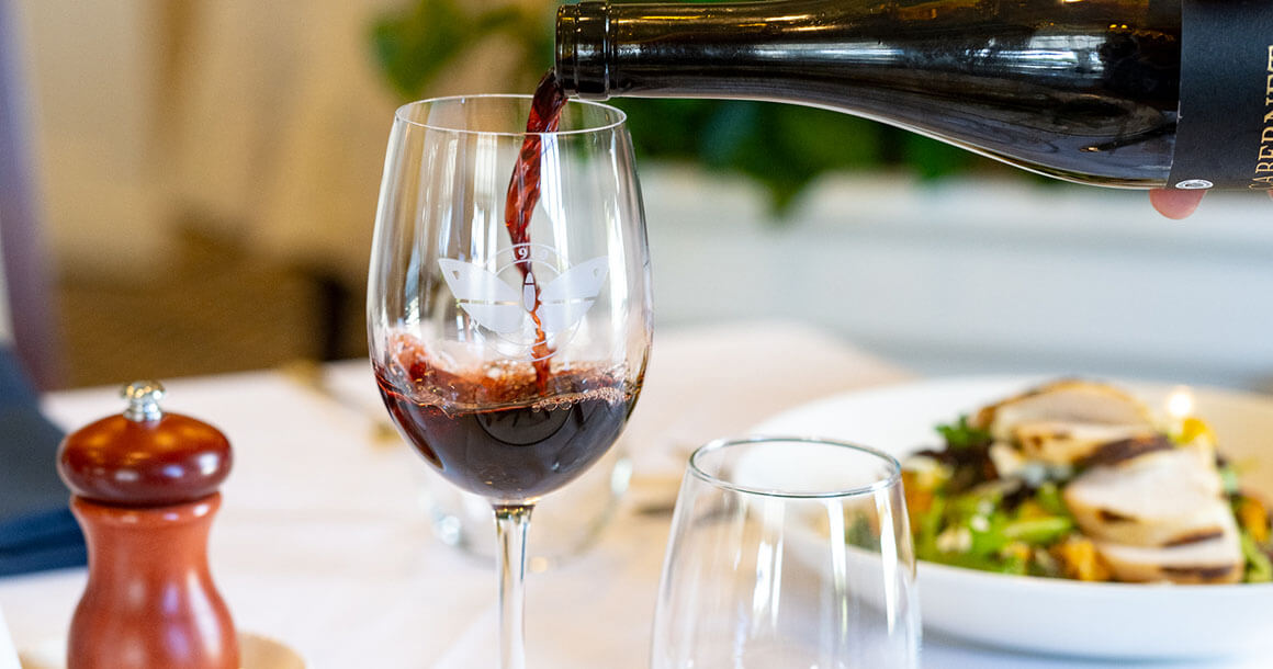 wine glass and dining table