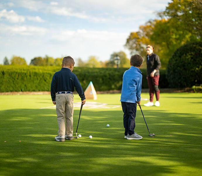 junior golfers